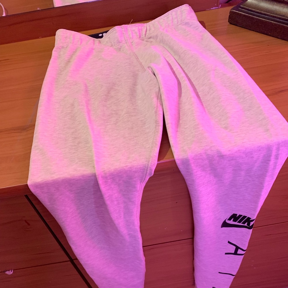Nike leggings
